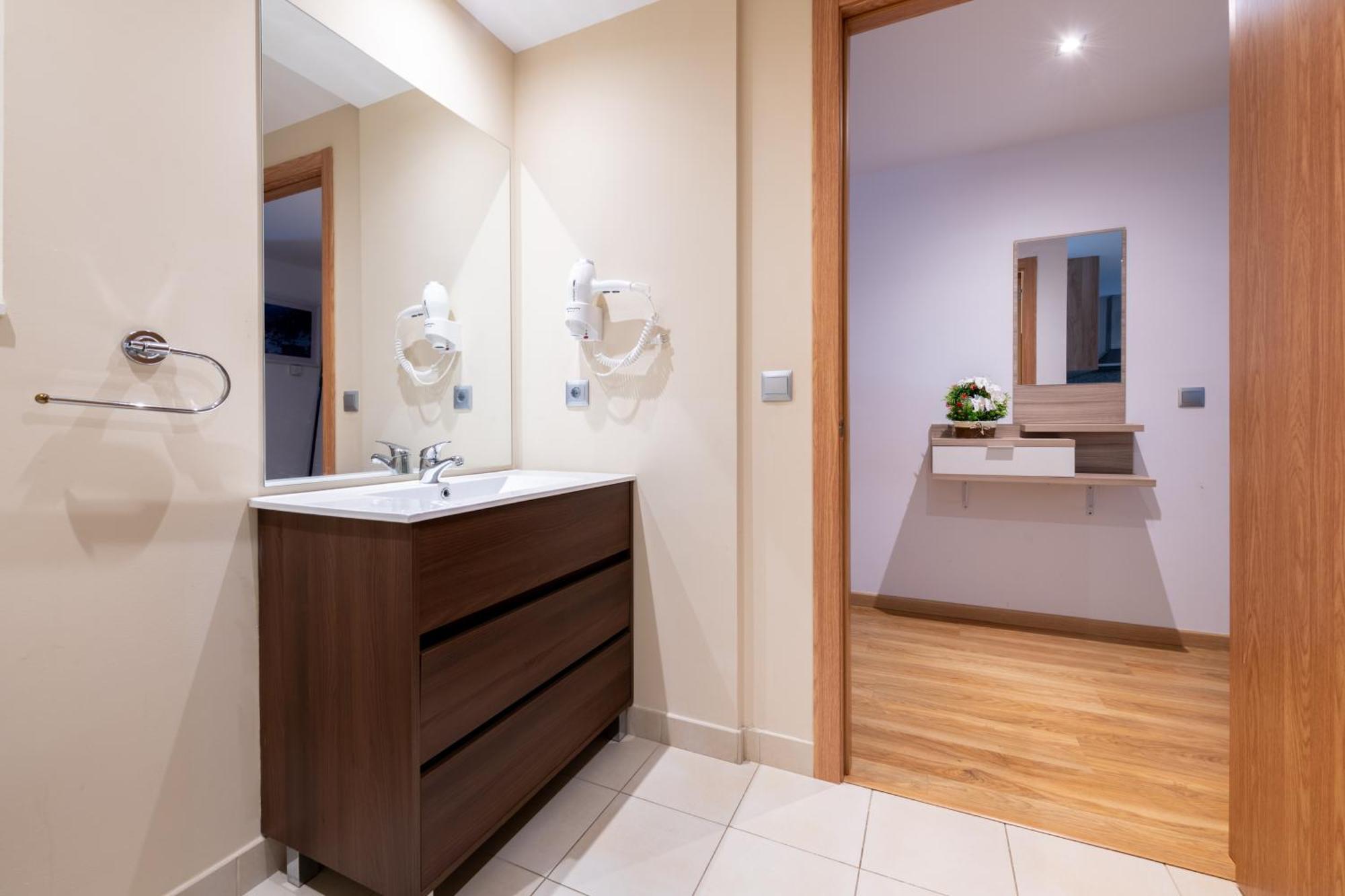Apartamento El Riu En Arinsal Ngoại thất bức ảnh
